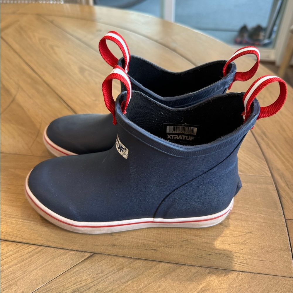 Kid’s Xtratuf deck boots